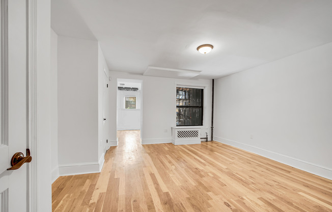 22 ARLINGTON PL