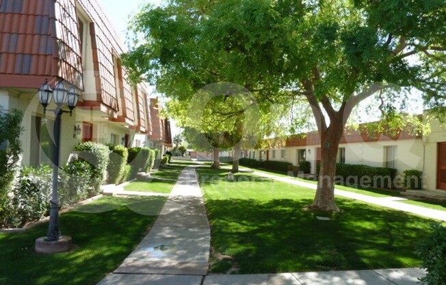 3964 N GRANITE REEF RD