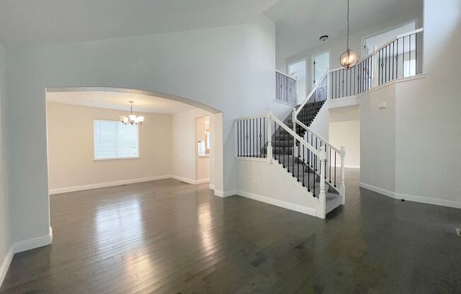 Spacious 5-Bedroom Northbrook Home on a Corner Lot with Finished Basement & 3-Car Garage