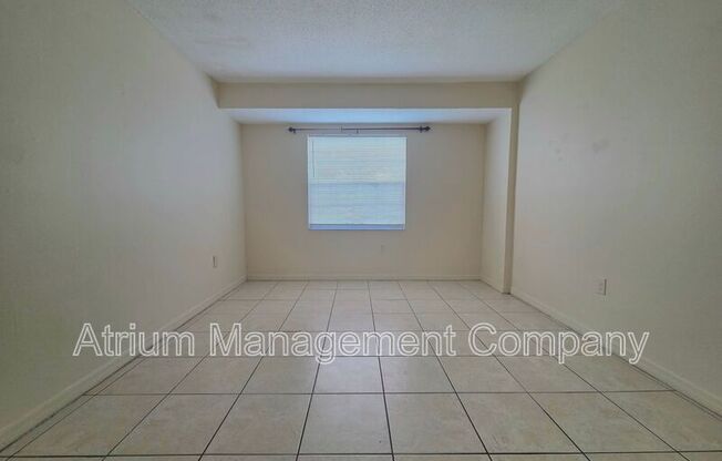 429 DUCHESS CT