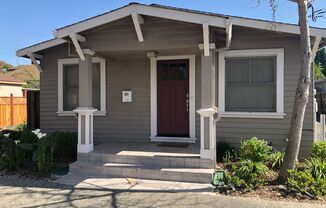 Beautifully Remodeled 3/2 House with Two Car Garage