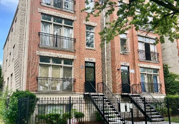 5644 S Prairie Ave