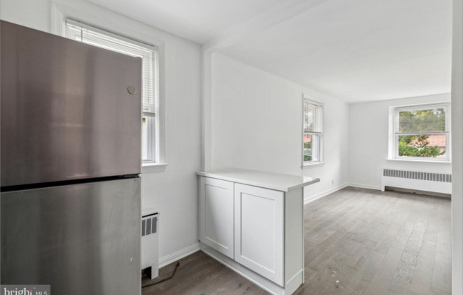 2307 HAVERFORD RD