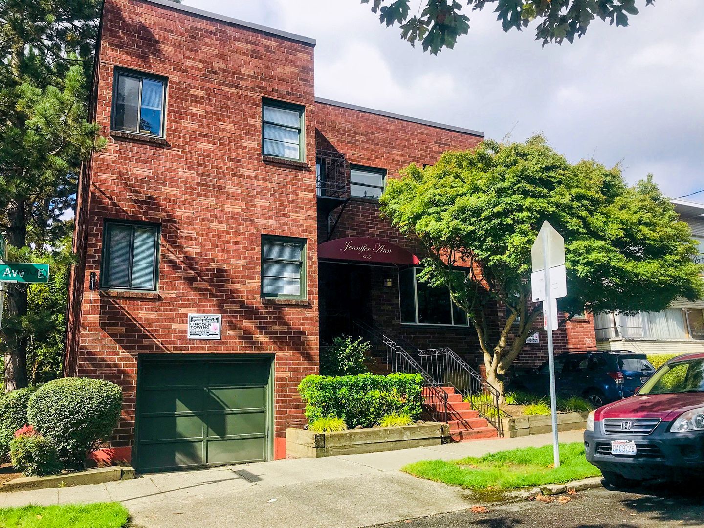 Jennifer Anne Apartments