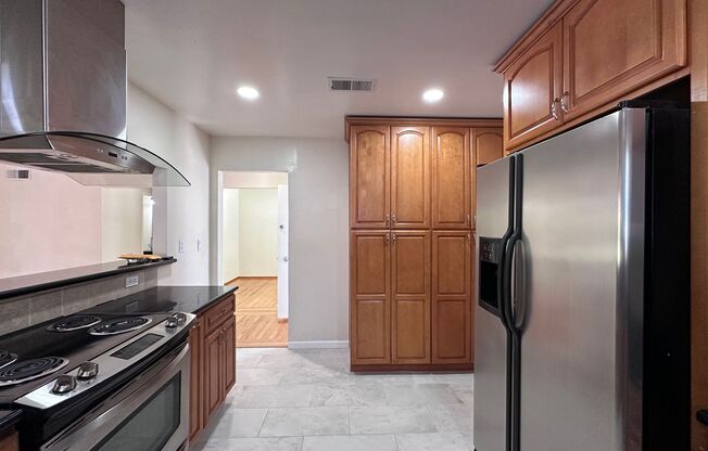Stunning 3/2 Cambrian / Los Gatos border, Remodeled Interior, Spacious Backyard