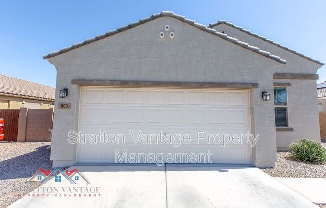 803 W FAIRLANE CT