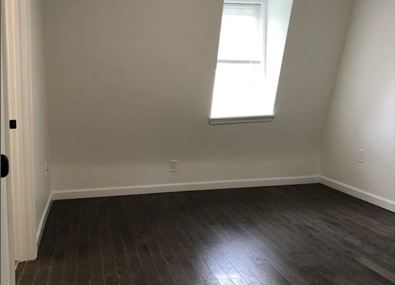 92 LEXINGTON ST