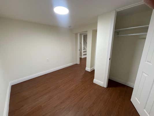 274 LOGAN AVE