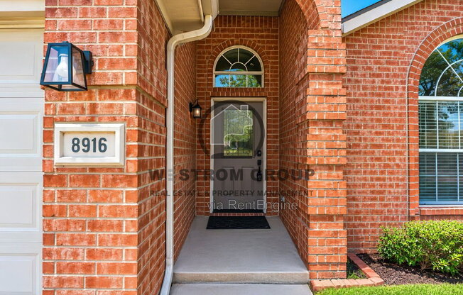 4 beds, 2 baths, 1,863 sqft, $2,345