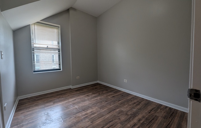5417 S CARPENTER