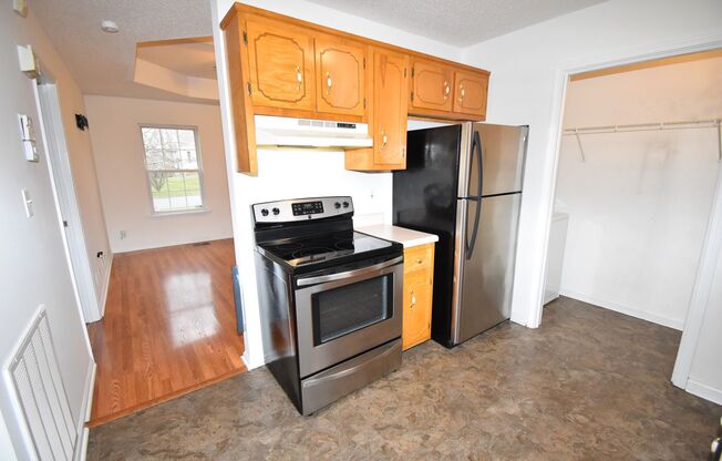 3 beds, 2 baths, $1,195