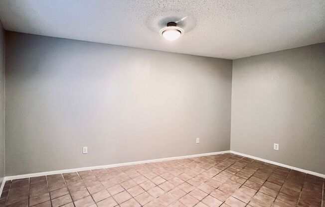 Great Townhouse in Great Hills / Arboretum with 3 bedrooms, 2.5 baths