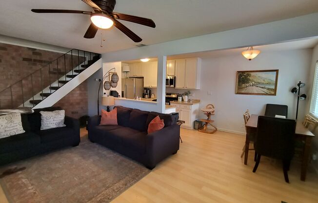 AVAILABLE NOVEMBER 1ST! Cute updated 2 bedroom Condo in Old Roseville! 263 Sharp Circle #3 Roseville, CA 95678