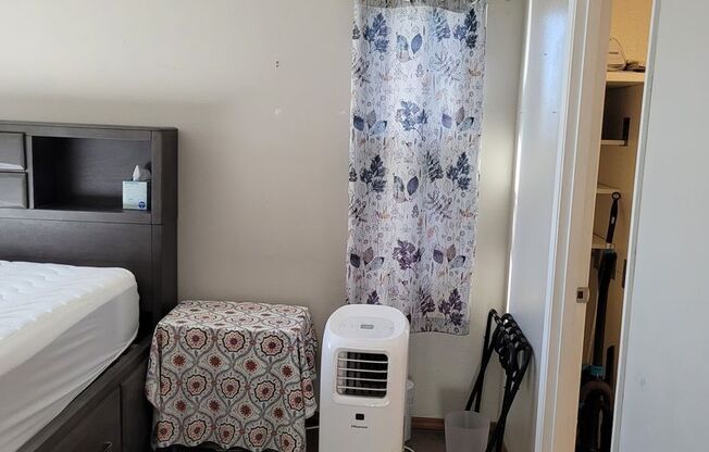 2 beds, 2 baths, $3,000, Unit # B 203