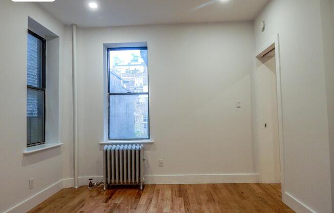 172 W 77 ST