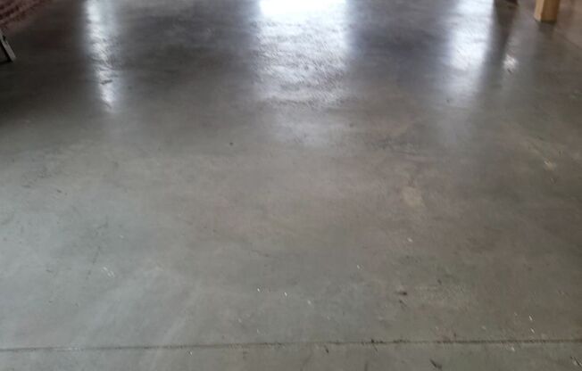 2 beds, 2 baths, 1,000 sqft, $1,295, Unit 701