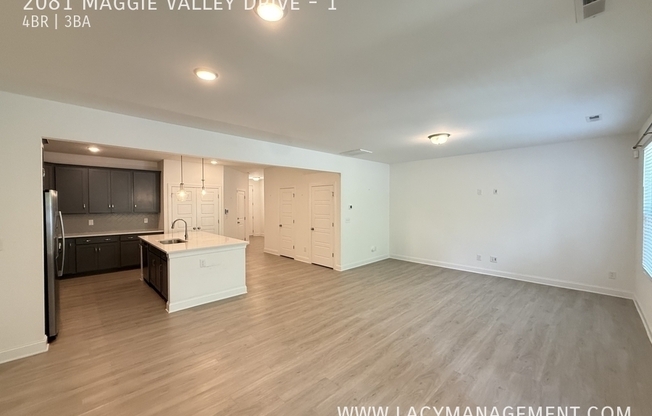 2081 MAGGIE VLY DR