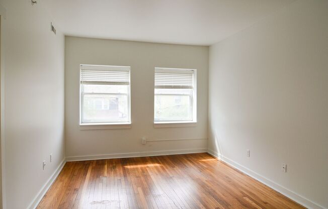 1 bed, 1 bath, 645 sqft, $970, Unit 911-304