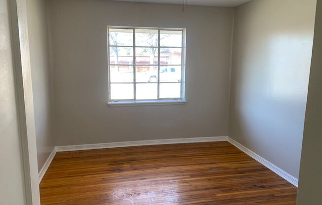 $525 - 1 bedroom/ 1 bathroom - Cozy fourplex