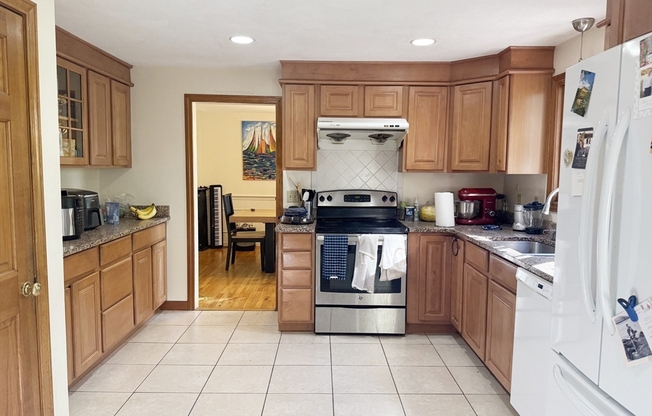 14 KINGS CT