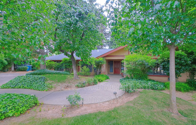 6690 N FELAND