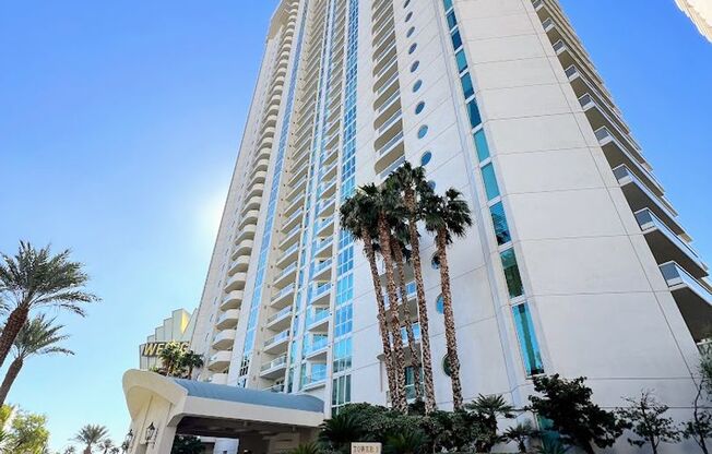 Turnberry Towers - 2 Bedroom 2 bath over 2000 sq feet!