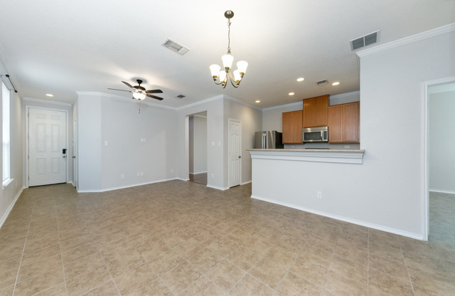 9847 BALBOA IS