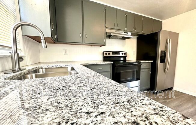 639 S CRYSLER