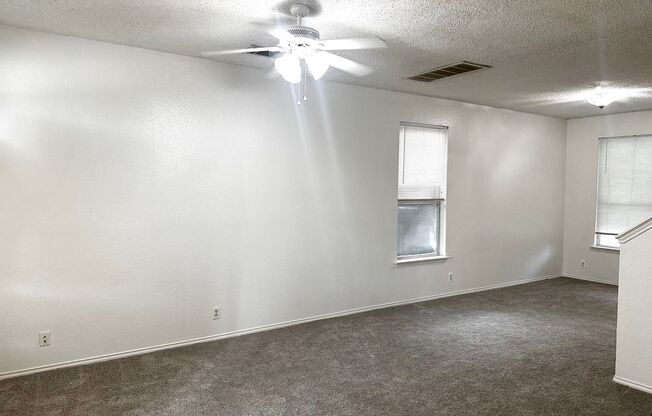4 BED/ 2.5 BATH on 512 Dusty Leather