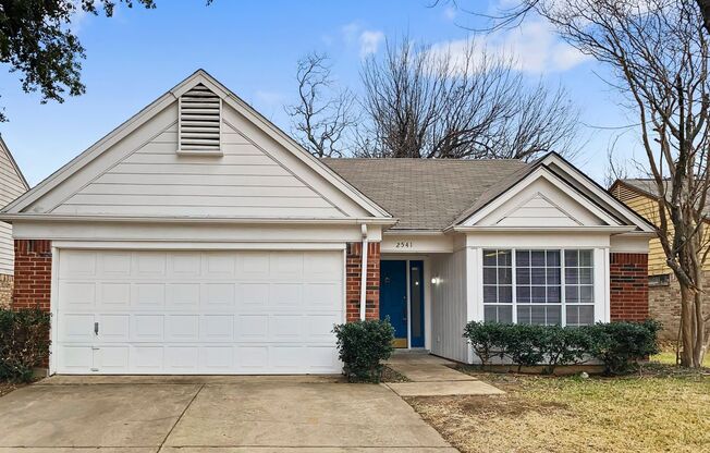 Charming home nestled in the heart of Ft. Worth!