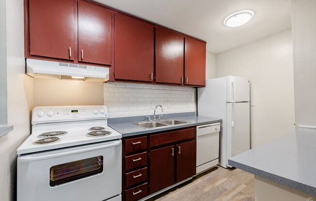 1 bed, 1 bath, 672 sqft, $1,100, Unit 2010-02