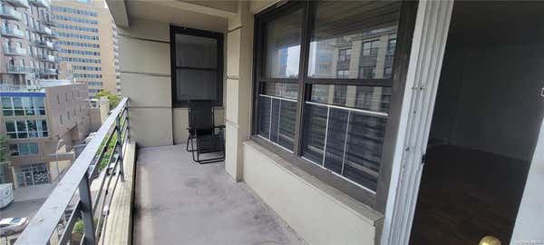 98 10 64 AVE