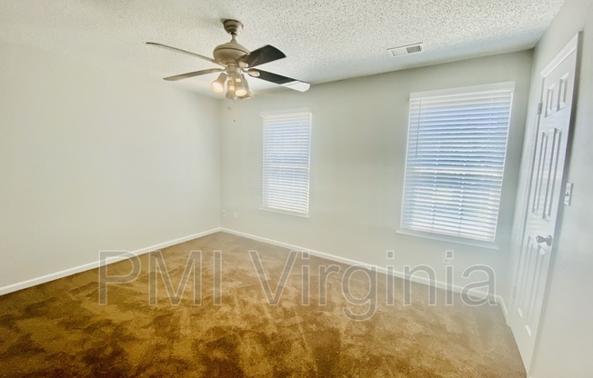 2 beds, 1.5 baths, 1,100 sqft, $1,575