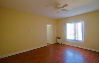 Studio, 1 bath, 550 sqft, $1,450, Unit 08