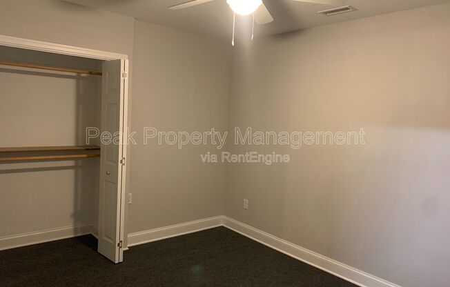 1 bed, 1 bath, 814 sqft, $1,195, Unit 11