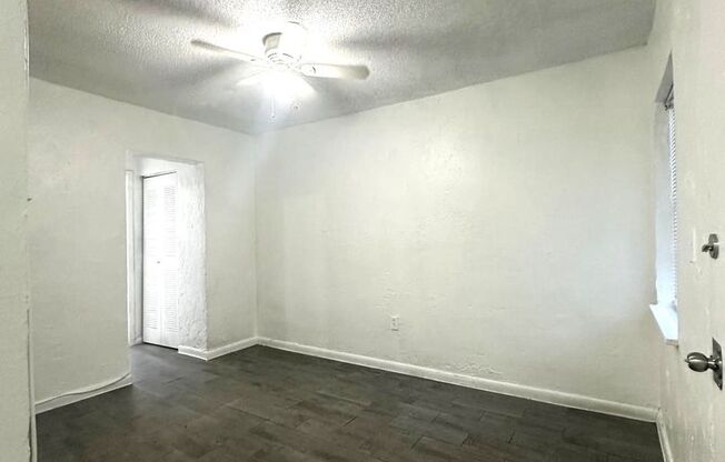 1 Bedroom Available NOW