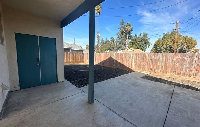 2 beds, 1 bath, $1,795