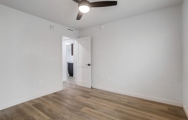 2 beds, 2 baths, 775 sqft, $2,995, Unit 4840-6