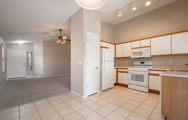 14028 N 150 LN
