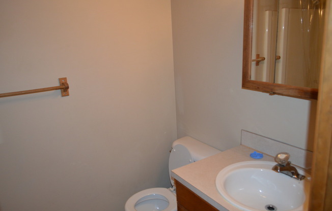 3 beds, 2 baths, $2,250