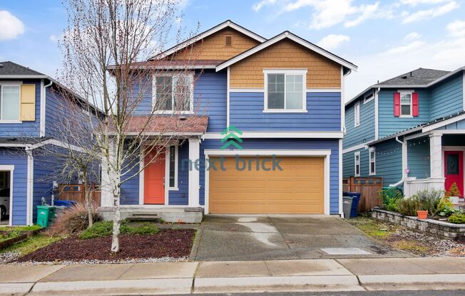 4 BEDS AND 2.5 BATH SINGLE FAMILY HOUSE FOR RENT