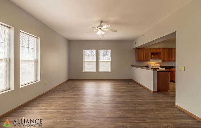 2 beds, 1 bath, 1,090 sqft, $1,080, Unit 304