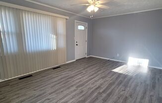 2 beds, 1 bath, $1,600