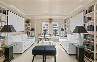 1 bed, 1 bath, 770 sqft, $6,700, Unit 14C