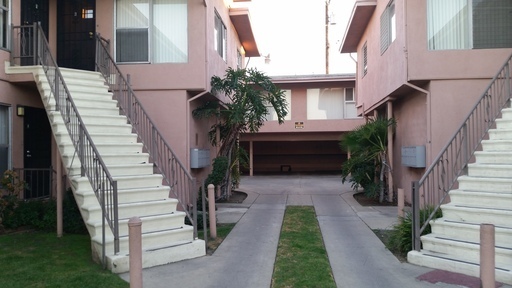 1 Bed 1 Bath $1695 Coming Soon!