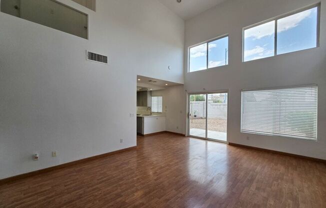728 RIBBON GRASS AVE