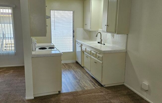 1 bed, 1 bath, 635 sqft, $1,895, Unit 7