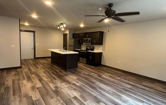 1 bed, 1 bath, $1,295