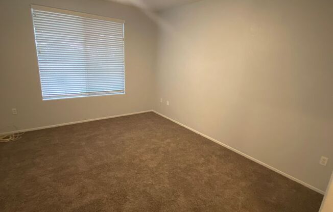 3 beds, 2 baths, $1,875, Unit # 1313