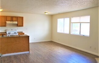 2 beds, 1 bath, $1,150, Unit Unit B